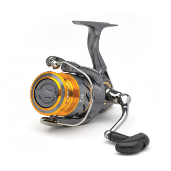 Катушка Daiwa Crossfire 2000